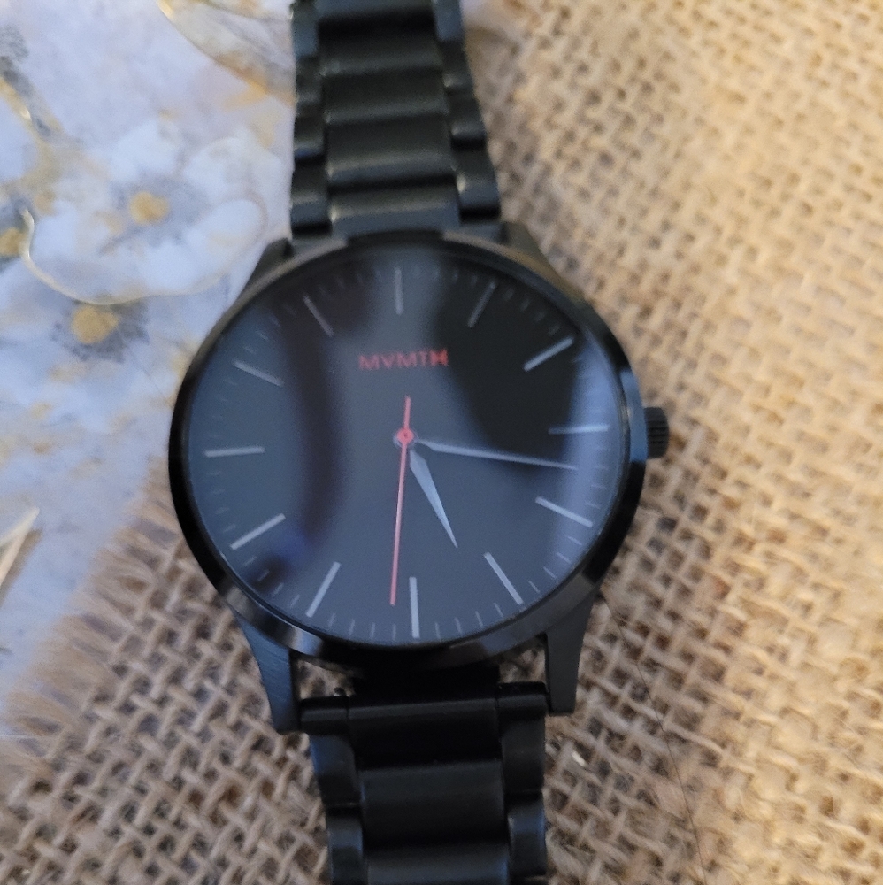 Gorgeous MVMT men's watch